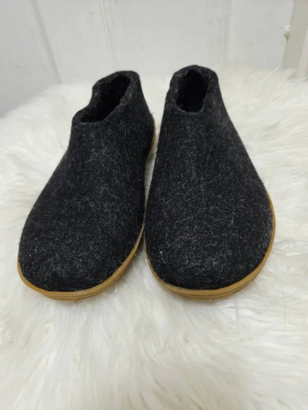 Glerups Charcoal 100% Wool Slip-On Mule Clog Honey Rubber Sole Unisex Sz 6 Eur37
